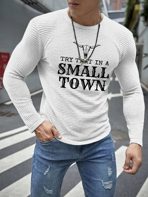 Sweatshirt mit Waffelmuster „Try That In A Small Town“ für Herren